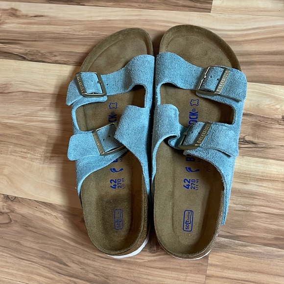 Birkenstock Shoes - NIB Arizona soft footbed Birkenstock Sandals